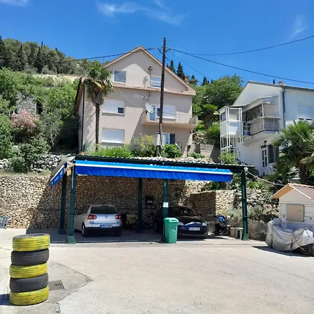 Skyline Apartament *